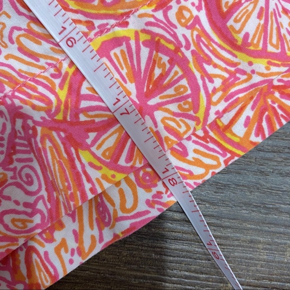 Lilly Pulitzer 10 Speed Bicycle Print Resort Short - Picture 5 of 10
